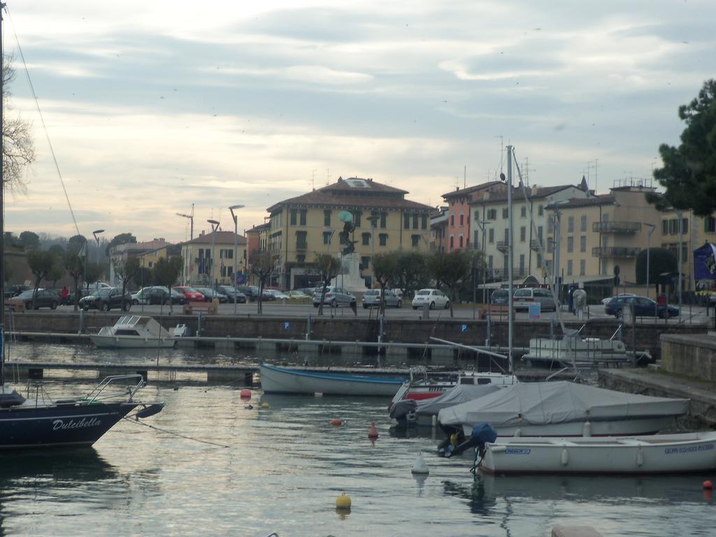 Albergo Marsari Peschiera del Garda Exterior foto